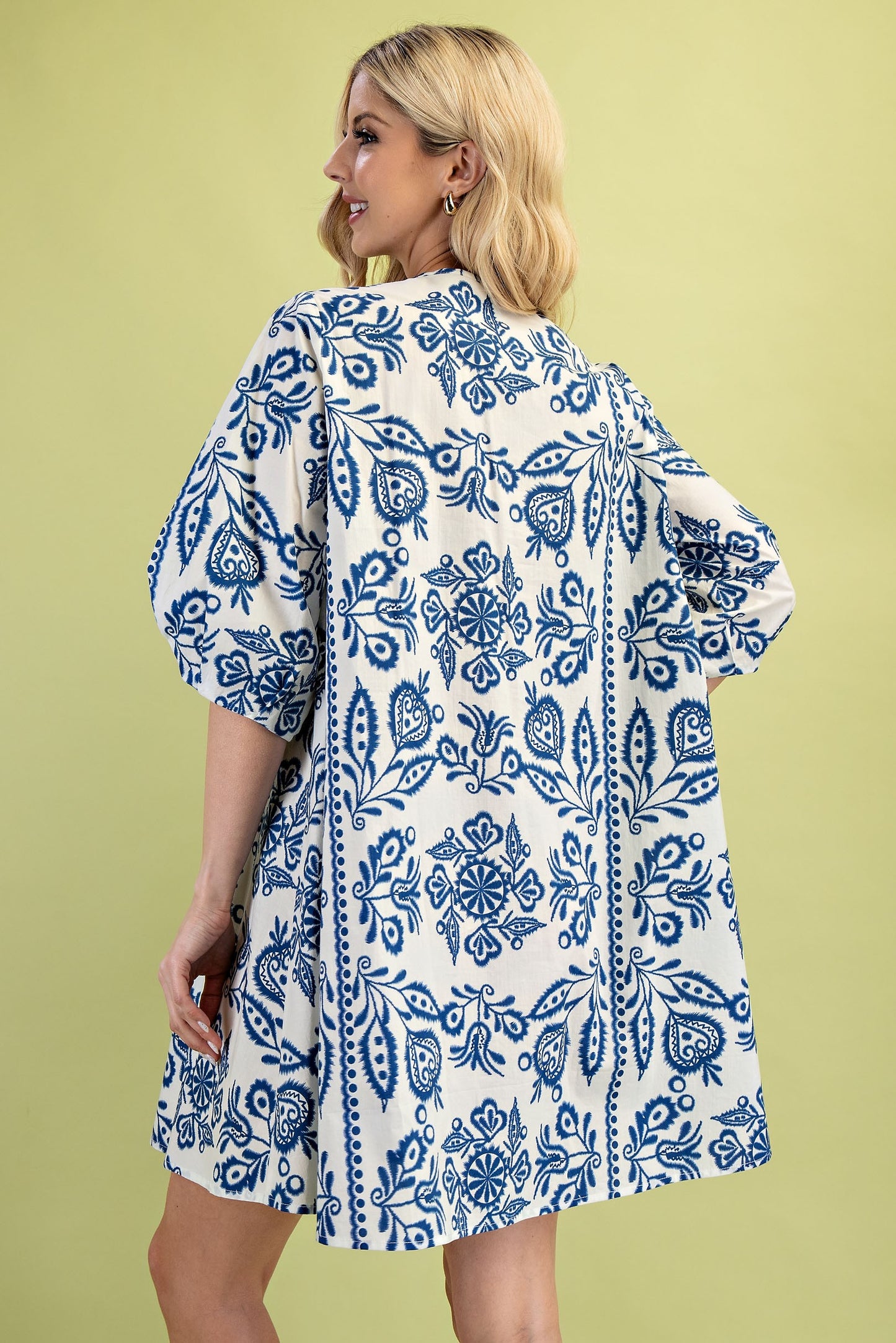 The Coastal Charm Shift Dress