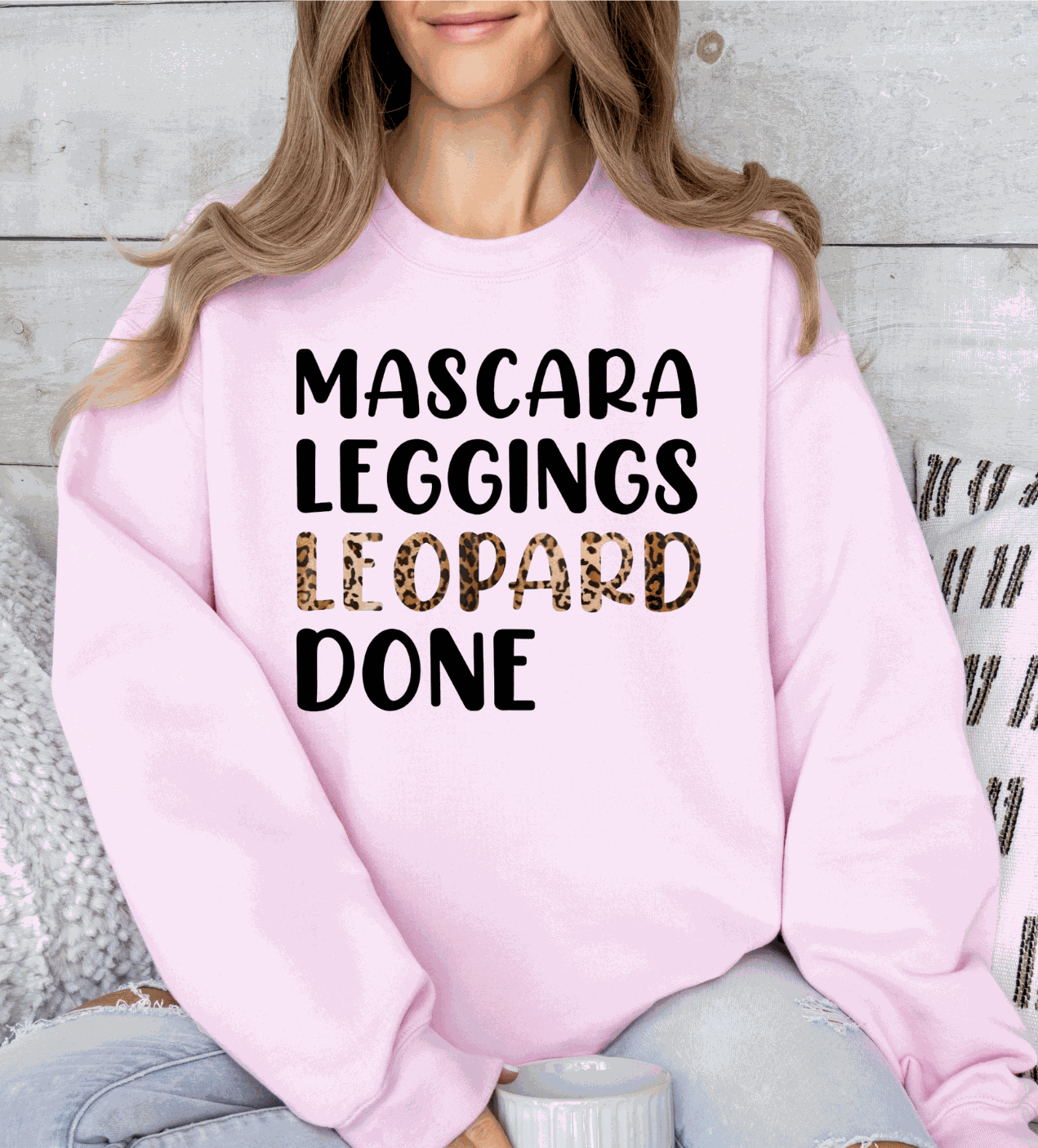 Woman wearing Mascara Legging Leopard Done shirt with leopard print design