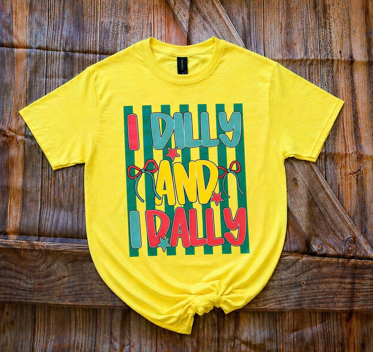 I Dilly and I Dally Graphic Tee